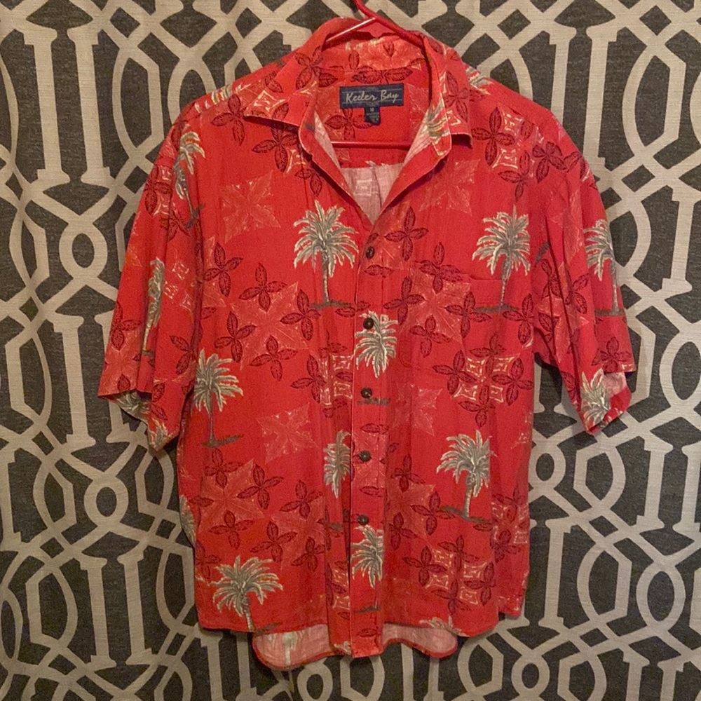 Hawaiian Style Button Down Shirt